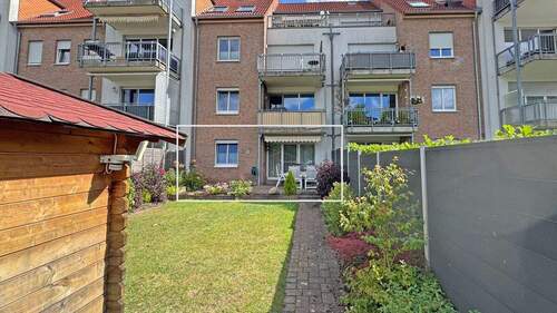 Rückansicht - Wohnen in Wesel-Feldmark - Gepflegte Drei-Zimmer-Wohnung aus dem Baujahr 2001!