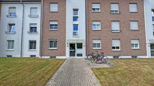 Frontansicht - 3 Zimmer Etagenwohnung zum Kaufen in Wesel