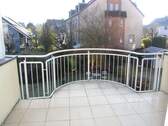 Aussicht Süd-Balkon - Etagenwohnung mit 79,00 m&sup2; in Lauf zum Kaufen