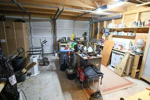 Garage - 