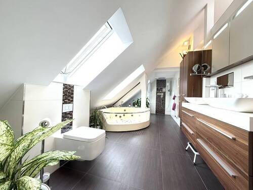 Bad 2 Dachgeschoss - 