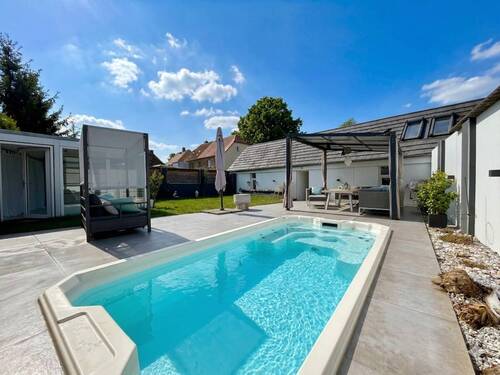 Swim-Spa - 5 Zimmer Doppelhaushälfte in Landsberg