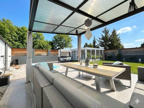 Terrasse - Doppelhaushälfte mit 190,10 m&sup2; in Landsberg zum Kaufen