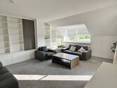 Wohnzimmer - 2 Zimmer Etagenwohnung zum Kaufen in Lübeck