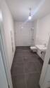Badezimmer mit Dusche - 