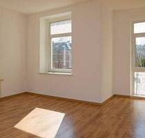 Frisch renovierte 4-Zimmerwohnung mit Terrasse - Greiz