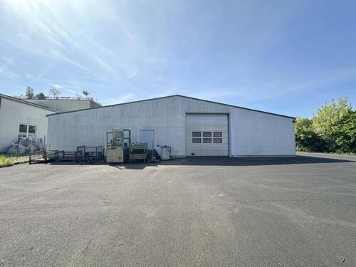 Rückansicht Halle - 