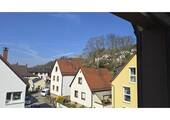 Ausblick auf Burg - 3 Zimmer Etagenwohnung zur Miete in Weinheim
