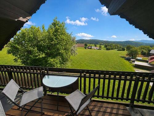 Ausblick vom Balkon - 5 Zimmer Einfamilienhaus zum Kaufen in Weiding
