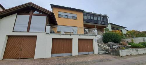 Hausansicht_5.jpg - EFH mit großzügiger ELW für die ganze Familie inkl. eigener Kapelle