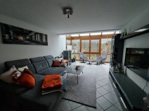 20241125_161345.jpg - 7 Zimmer Einfamilienhaus zum Kaufen in Gundelsheim