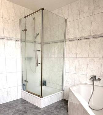 K1024_...und Dusche! - 