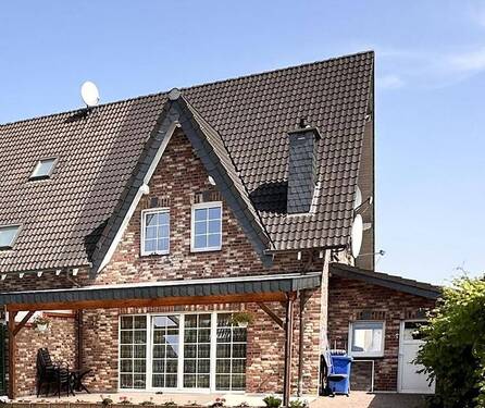 K1024_Rückansicht - 4 Zimmer Doppelhaushälfte in Hückelhoven / Ratheim