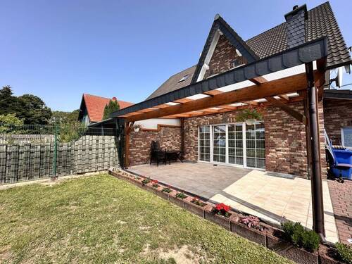 K1024_Große überdachte Terrasse - Doppelhaushälfte mit 125,00 m&sup2; in Hückelhoven / Ratheim zum Kaufen