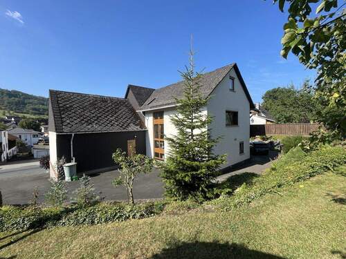 Bild 3 - 1 Zimmer Mehrfamilienhaus, Wohnhaus in Eschenburg / Eiershausen