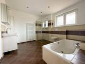 Badezimmer Dachgeschoss - 