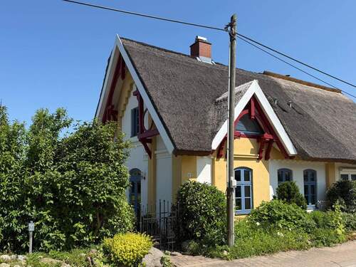 Hausansicht - Schöner kann man nicht wohnen… - 349.000,00 EUR Kaufpreis,