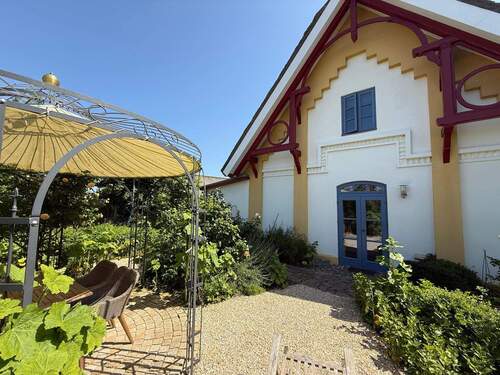 Hausansicht - Mehrfamilienhaus, Wohnhaus in Garz/Rügen zum Kaufen
