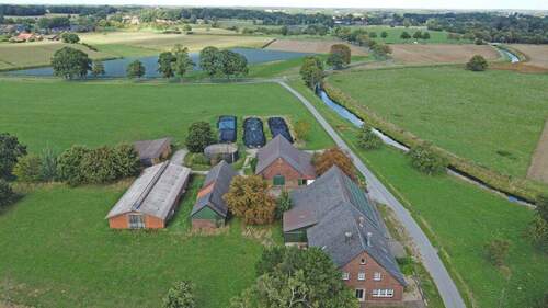 Drohnenaufnahme - 1 Zimmer Mehrfamilienhaus, Wohnhaus zum Kaufen in Hamminkeln