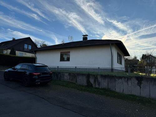 3.jpg - Einfamilienhaus (Walmdachbungalow) in naturverbundener Wohnlage von Königswinter-Frohnhardt