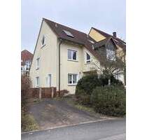 Familienfreundliches Reihenendhaus mit Garten - Unterasbach - Oberasbach