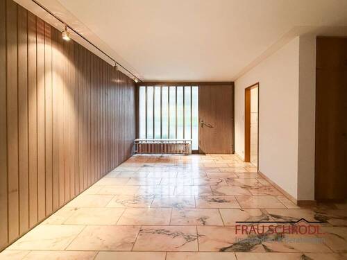 Entree - Einfamilienhaus mit 178,00 m&sup2; in Gottmadingen zur Miete