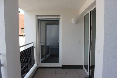Eingang.JPG - 2 Zimmer Etagenwohnung zur Miete in Nürtingen