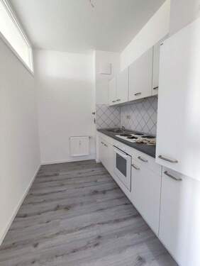 Bild 2 - 2 Zimmer Etagenwohnung zur Miete in Magdeburg