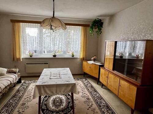 IMG_2051 - 7 Zimmer Mehrfamilienhaus, Wohnhaus zum Kaufen in Gillersdorf