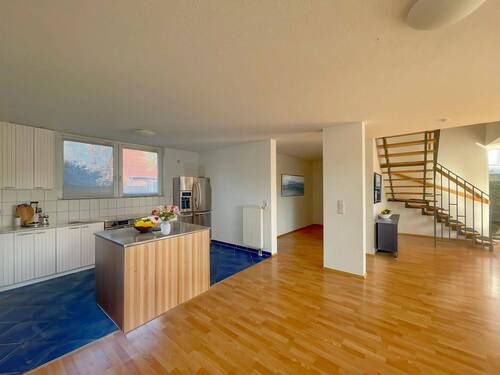 Küche - 7 Zimmer Einfamilienhaus in Sehnde