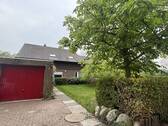 Eingang mit Garage - 