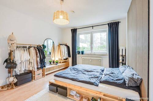 Schlafzimmer - Etagenwohnung mit 70,90 m² in München zum Kaufen