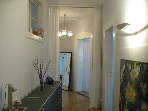 Eingangsflur - 5 Zimmer Etagenwohnung in Nürnberg