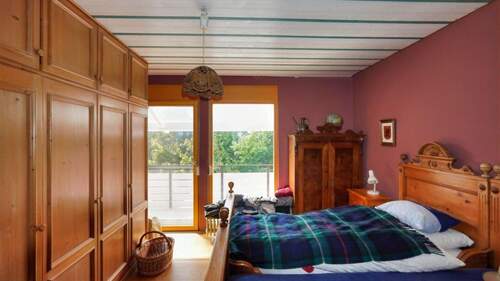 Schlafzimmer Hauptteil - 