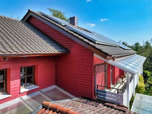 Seitenansicht mit Anbau - 