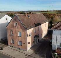 +++Großzügiges 3-Familienhaus mit Garage, Garten und Stellplätzen+++ - Höhfröschen