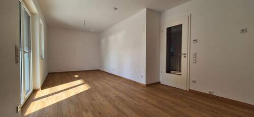 Beispiel: Bodenbelag etc. identisch - 