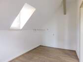 Kinderzimmer - Etagenwohnung mit 78,00 m² in Limbach-Oberfrohna zur Miete