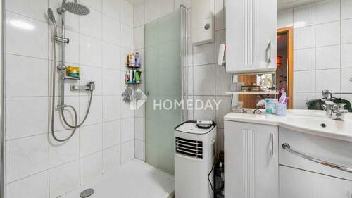 EG Badezimmer 1 - 