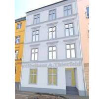 4-Raum-Wg. mit großer Terrasse, Erstbezug, Keller, Fahrstuhl - Stralsund Altstadt