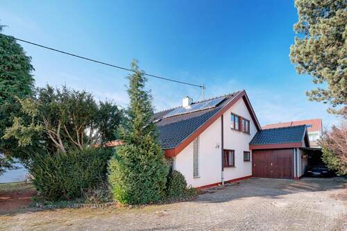 Außenansicht - 5 Zimmer Einfamilienhaus zum Kaufen in Ostfildern