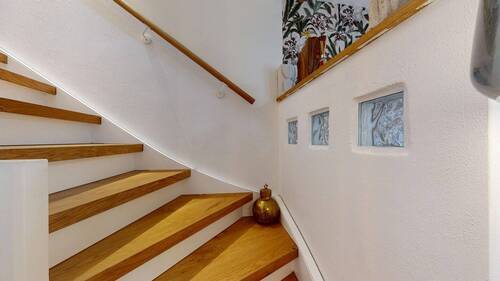 Treppe neu.jpg - 