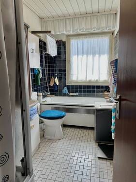 Badezimmer (EG) - 