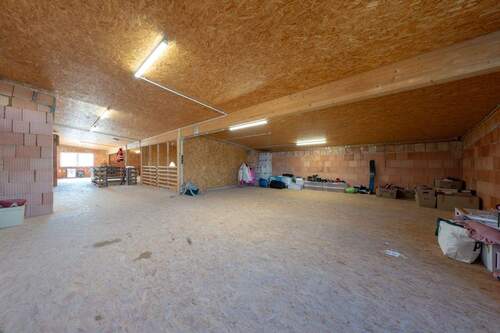 Gewerbehalle - 