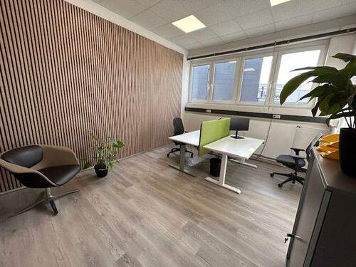 Büroraum Achalm - Büroraum mieten 20m² - möbliert + Parkplatz vor Ort - All-in-Miete