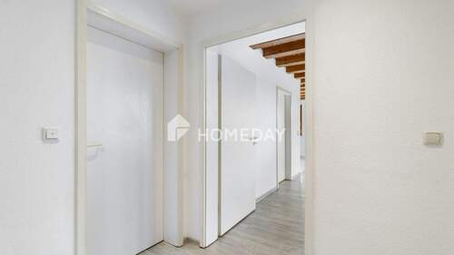 Flur 1 - Etagenwohnung mit 62,00 m² in Schöneck zum Kaufen