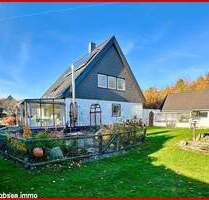 Viel Platz für die Familie - Einfamilienhaus mit Gartenidylle in schöner Sackgassenendlage - Tarp