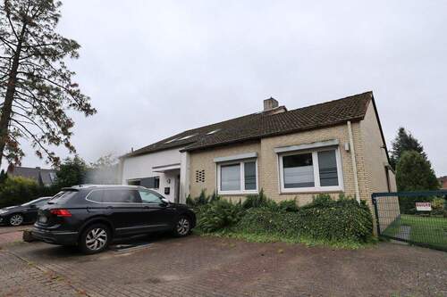 Frontansicht - 2 Zimmer Etagenwohnung zur Miete in Henstedt-Ulzburg