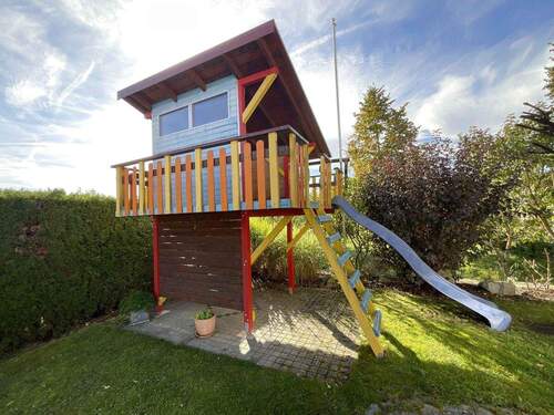 Garten_Spielhaus_www.villingen.immobilien - *** Ihre Kinder werden begeistert sein! ***
