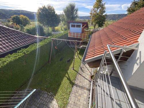 DG_Balkon_www.villingen.immobilien - 9 Zimmer Mehrfamilienhaus, Wohnhaus zum Kaufen in Tuttlingen-Nendingen